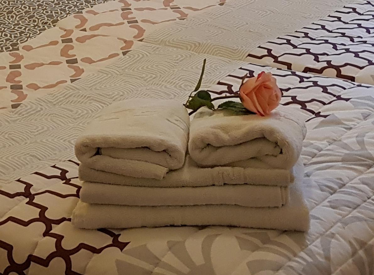 Hotel Azabache Susierra Onís Zewnętrze zdjęcie