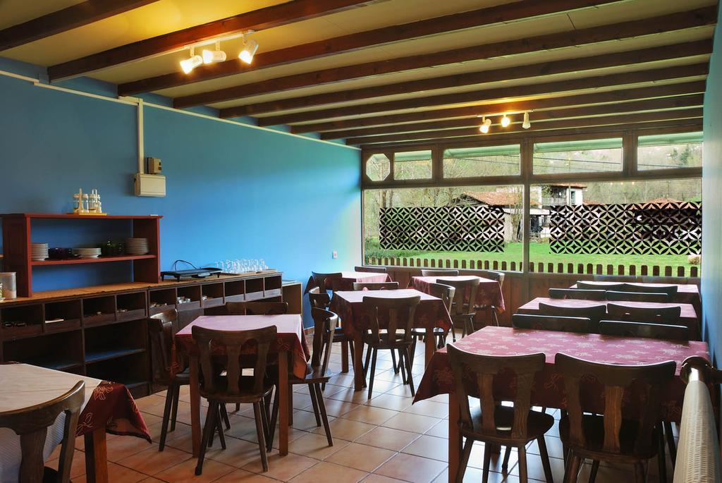 Hotel Azabache Susierra Onís Zewnętrze zdjęcie
