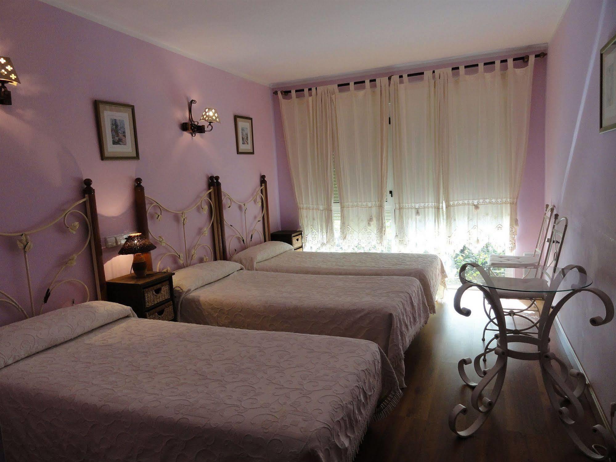 Hotel Azabache Susierra Onís Zewnętrze zdjęcie