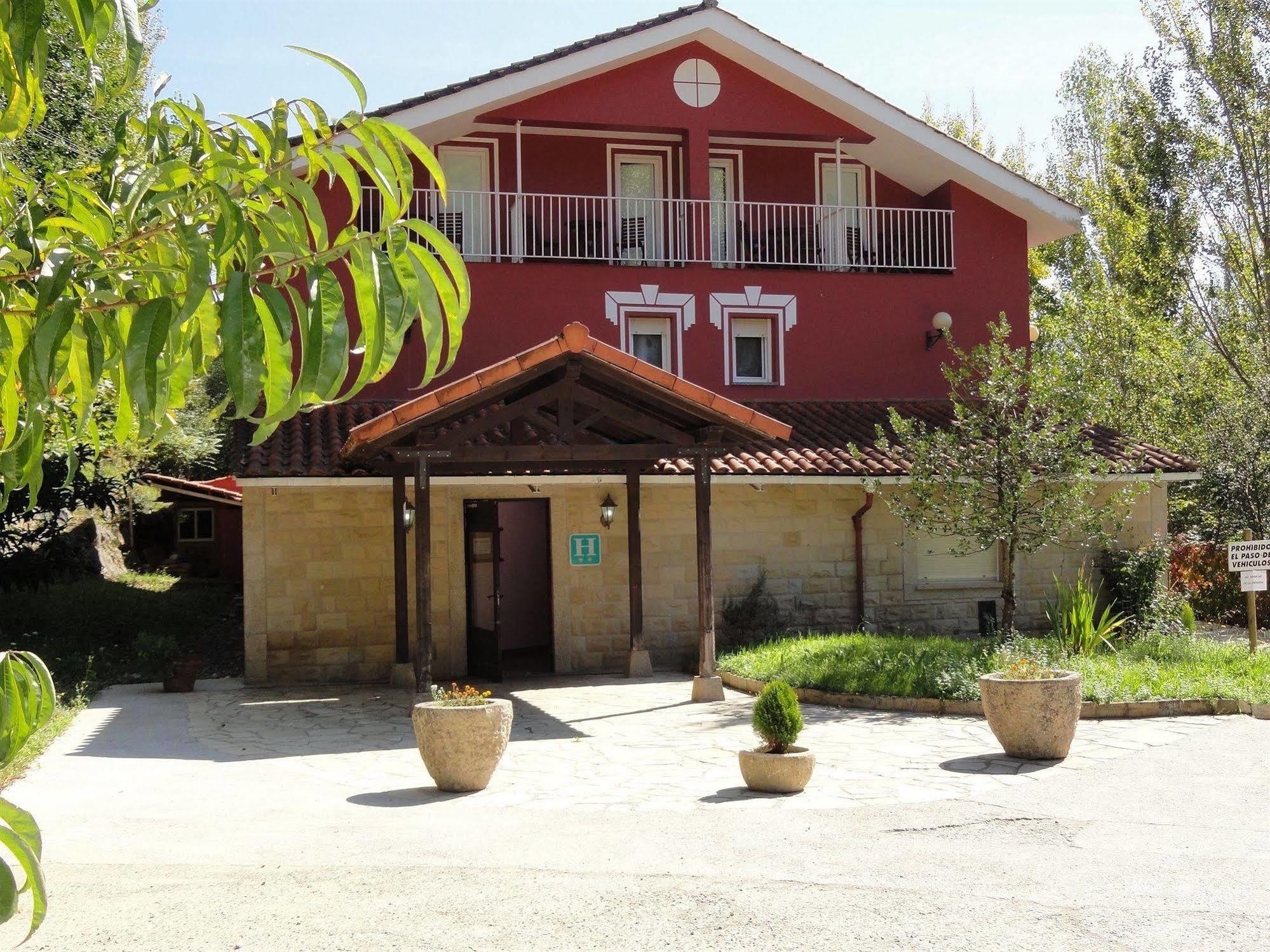 Hotel Azabache Susierra Onís Zewnętrze zdjęcie